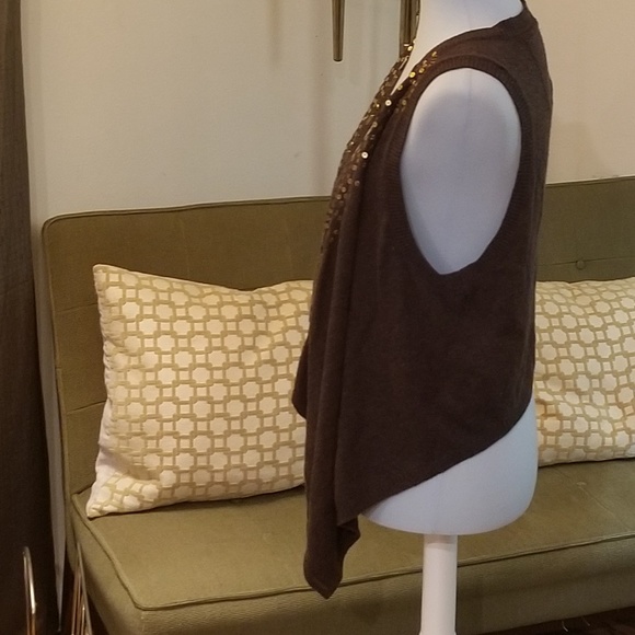 NWT Abercrombie & Finch cardigan sweater vest - Picture 3 of 6